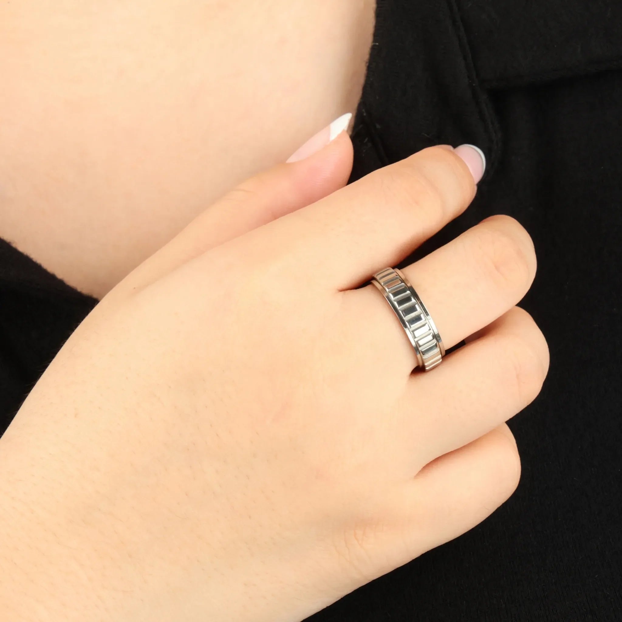 Arden Fidget Ring