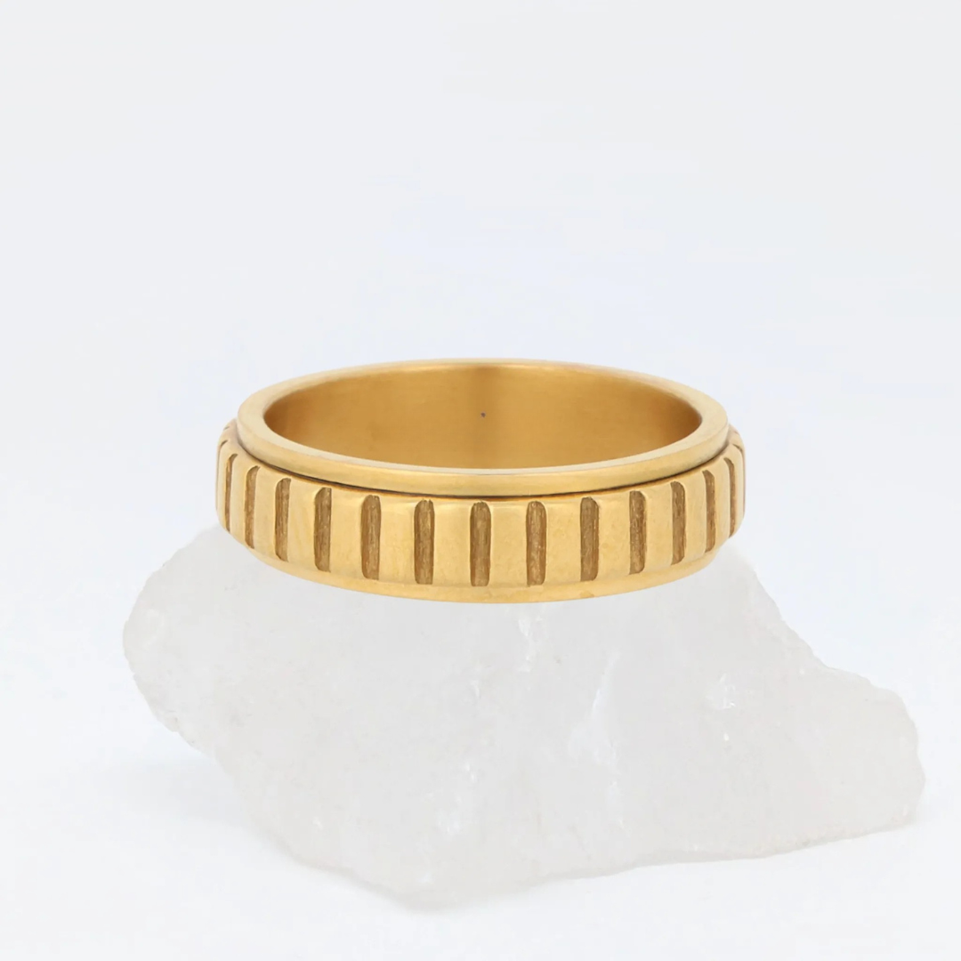 Arden Fidget Ring