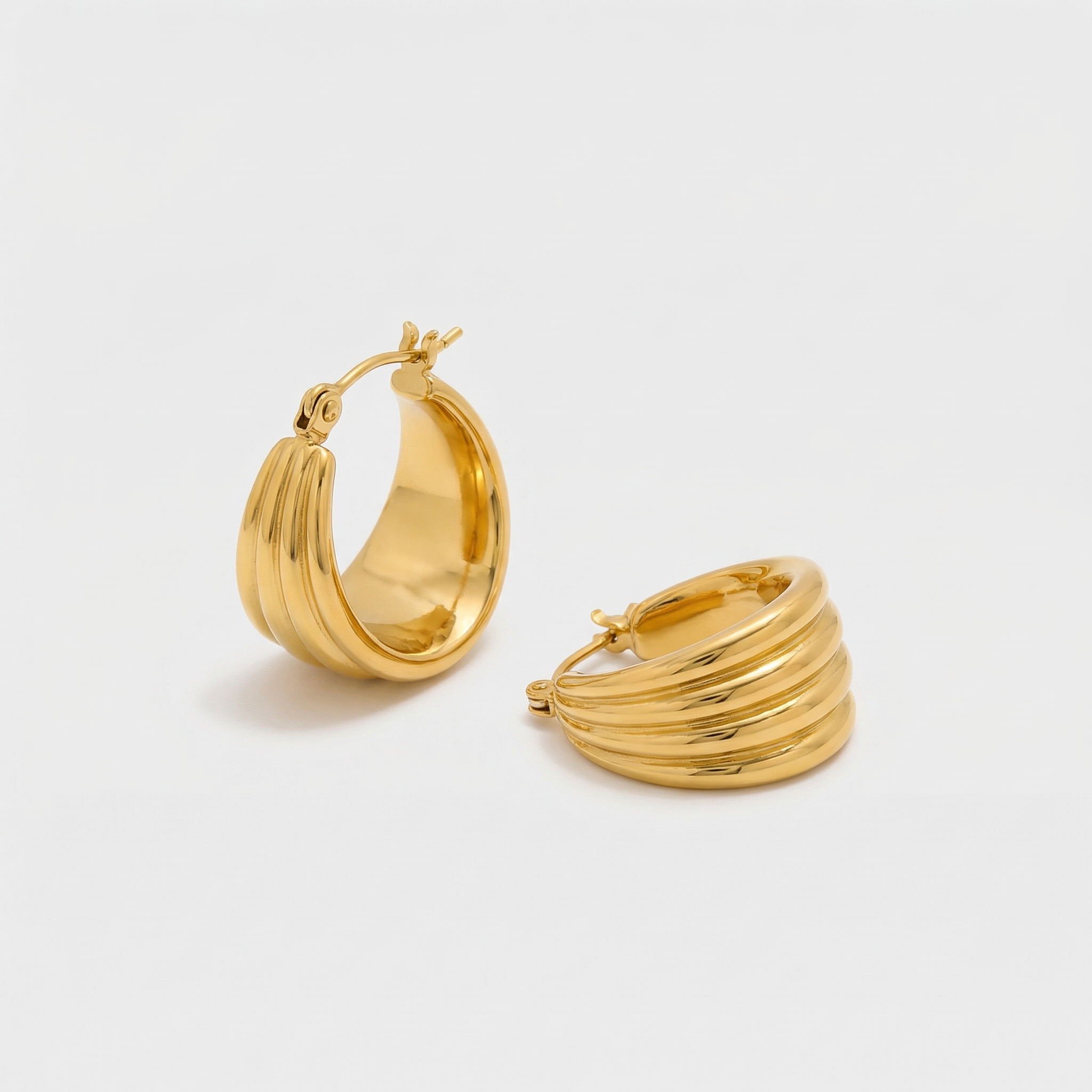 Évore Earrings