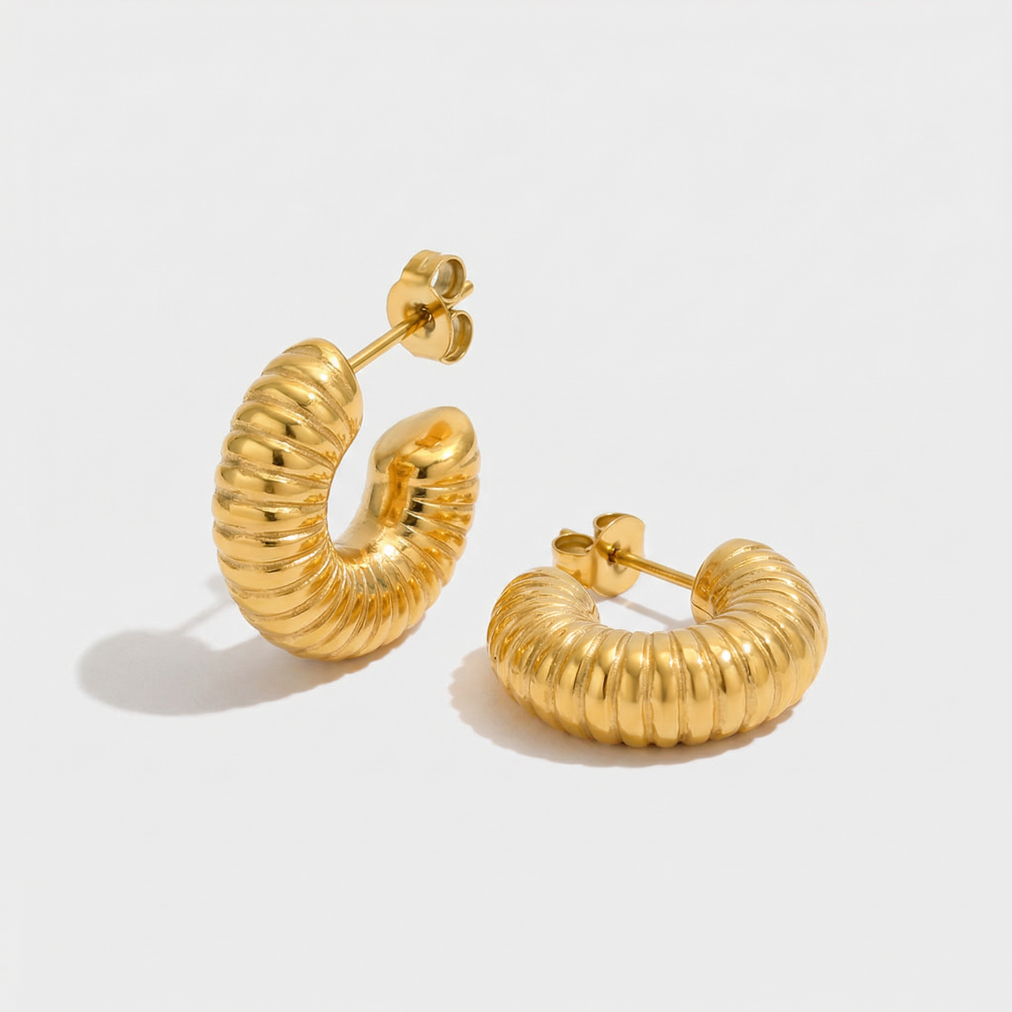 Arisse Earrings